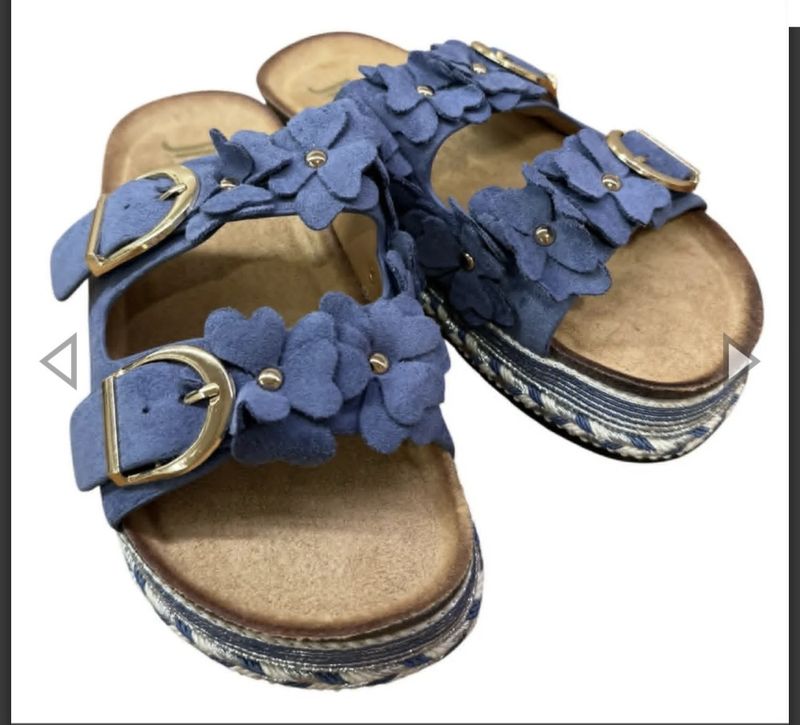 Sandal blå blomst 