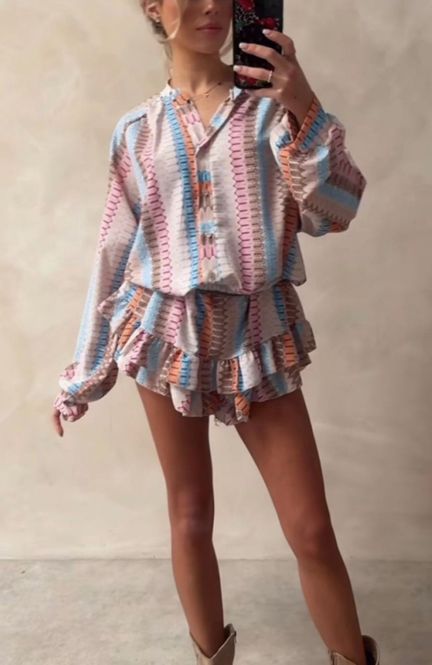 Hovedbilde Bluse og shorts